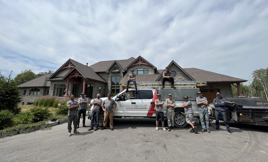 Ainger Roofing crew - roofing in barrie