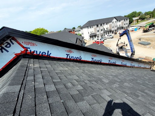 Newmarket roofing company installs roof