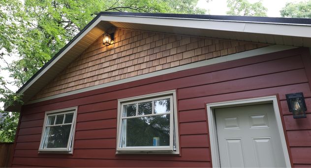 Vinyl siding in newmarket