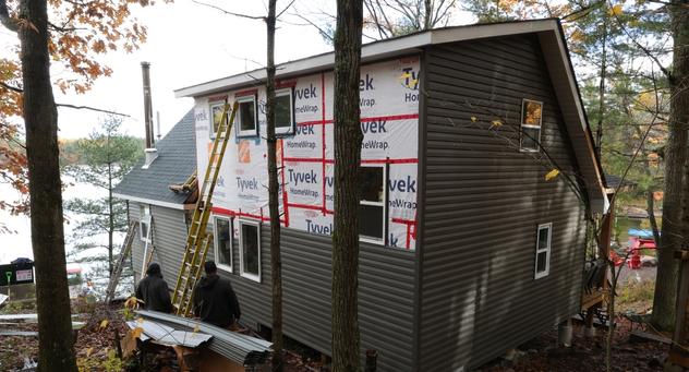 Vinyl Siding in Parry Sound and reroofing contractor