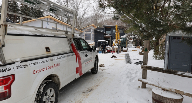 Professional metal roofing contractor