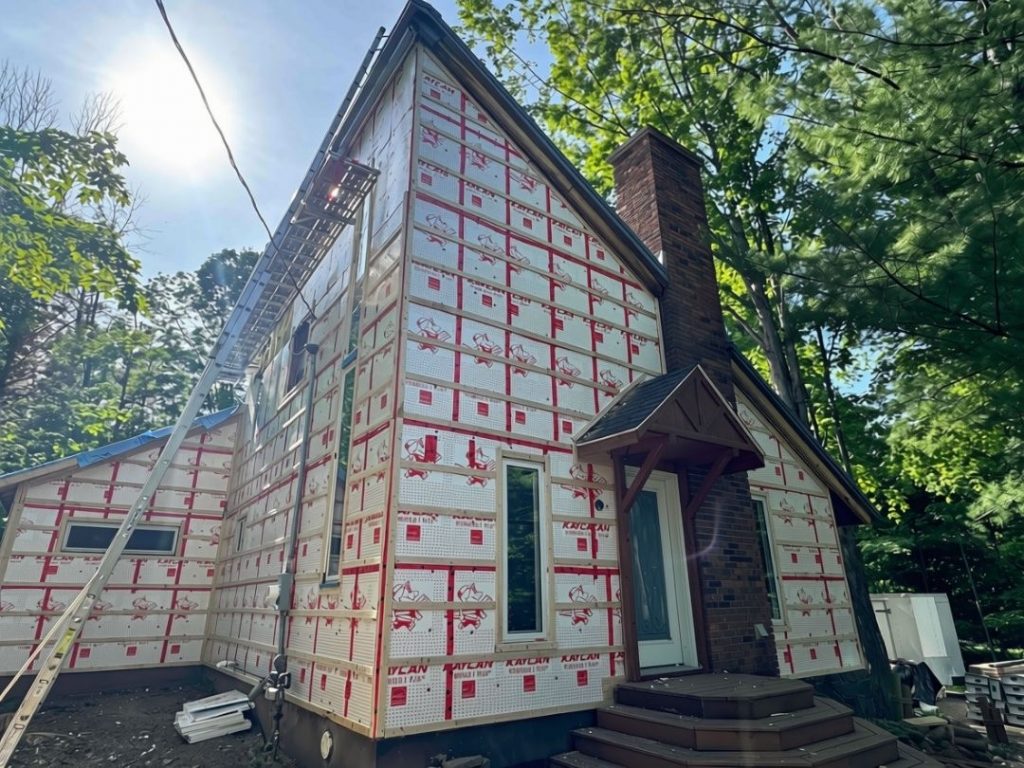Moisture Barrier & Thermal House Wrap Installation