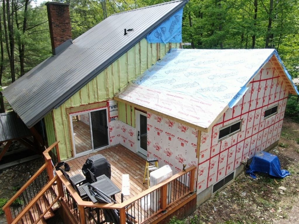 Underlayment on a new metal roof